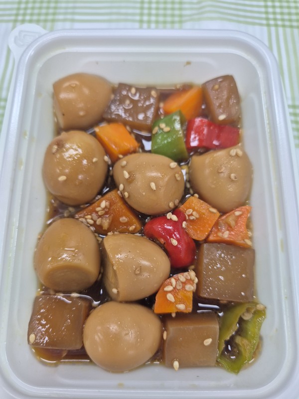 메추리알곤약장조림