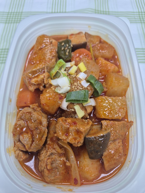 돼지고기사태찜