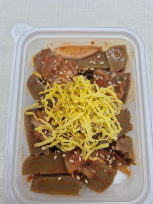 도토리묵김치무침